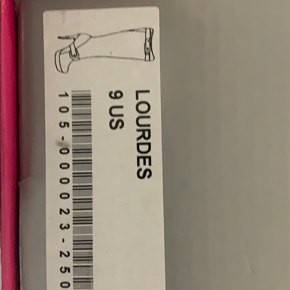 Brand New never with!!! - Picture 3 of 3